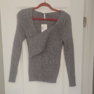 ePretty Off-the-Shoulder Gray Sweater